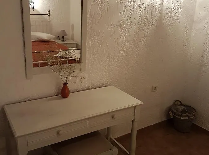 Archipelagos Naxos City